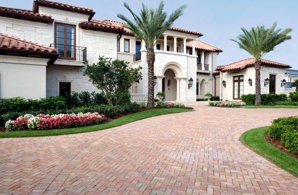 Best Driveway Pavers Installation  in Independence, OH